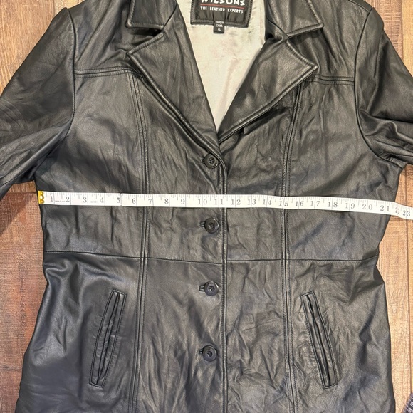Wilson’s leather jacket - Picture 6 of 11